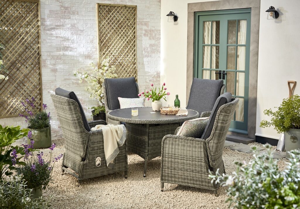 Tenby 4 Seat Garden Dining Set 5056771098024